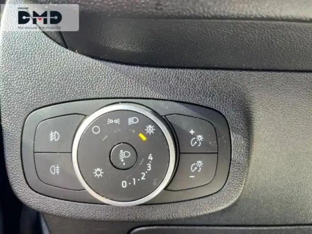 Ford Fiesta 1.5 tdci 85ch stop&amp;start trend business nav 5p euro6.2 — photo 14