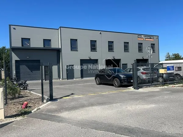 Local commercial 100 m²