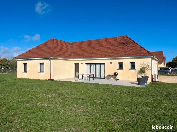 Maison neuve de plain-pied - 150 m² - DPE A - Terrain 1 700 m²