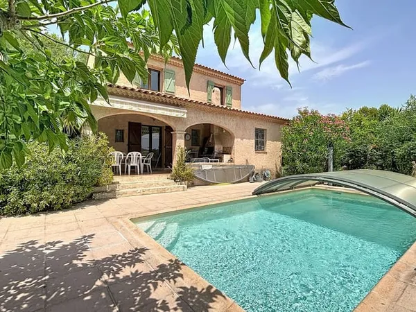 Maison 4 pièces 130 m²