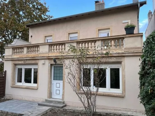 Maison 5 pièces 184 m²