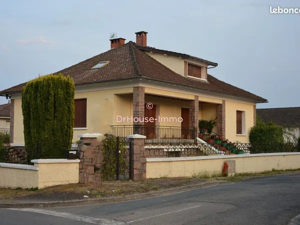 Propriété en viager 7 pièces 157 m²