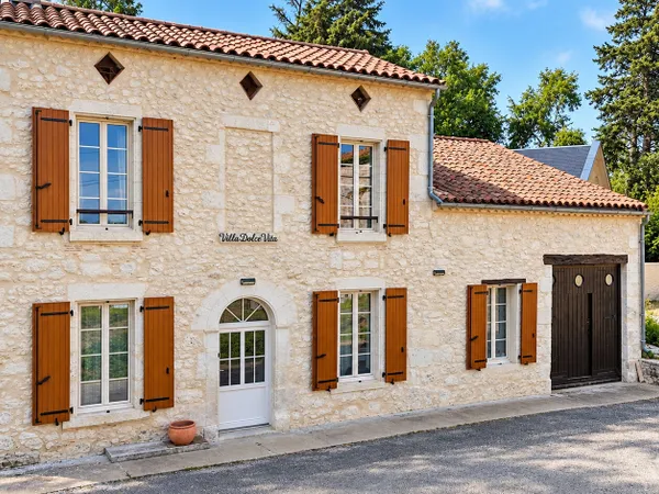 A vendre - Magnifique maison de village à 8 kms au Sud de Monbazillac !