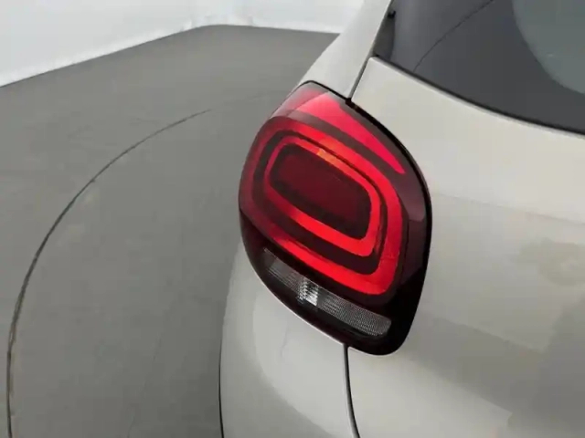 Citroën C3 puretech 83 ch bvm5 — photo 17