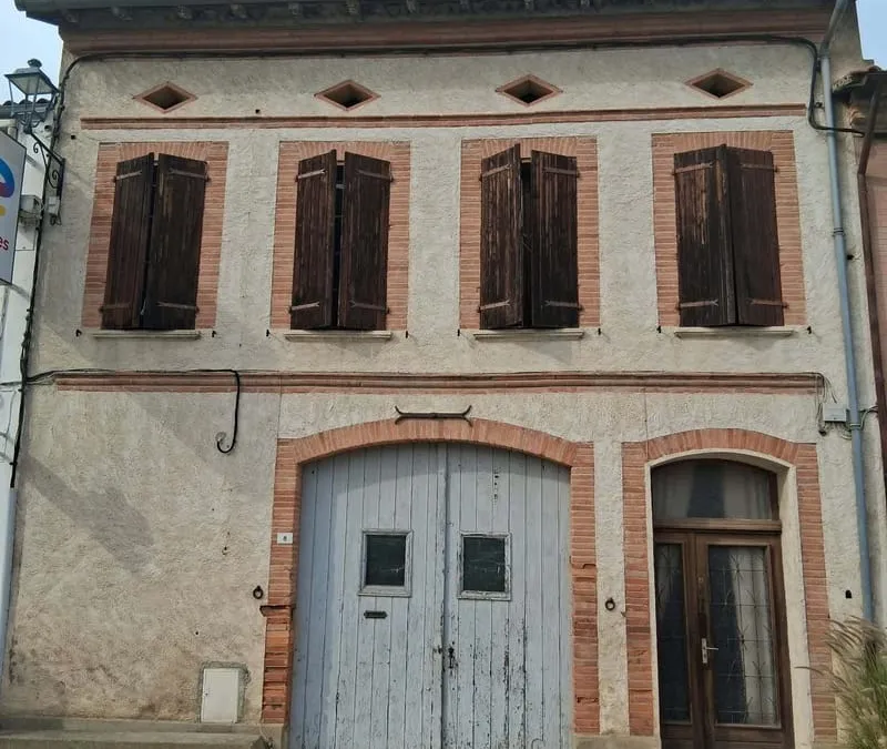 Photo 1