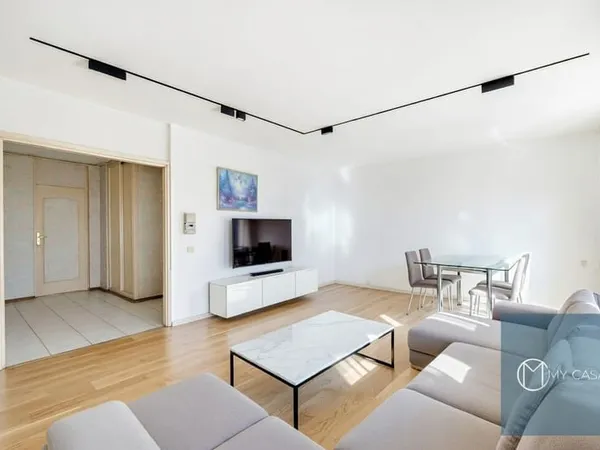 BALMONT / LYON 9 - T3 de 69 m2 Traversant & Dernier étage -