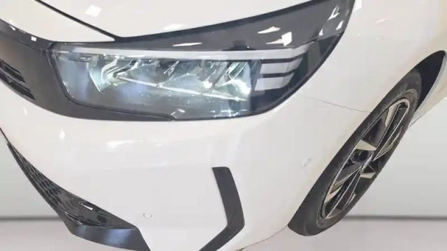 Opel Corsa 1.2 turbo hybrid 110 ch autom — photo 19