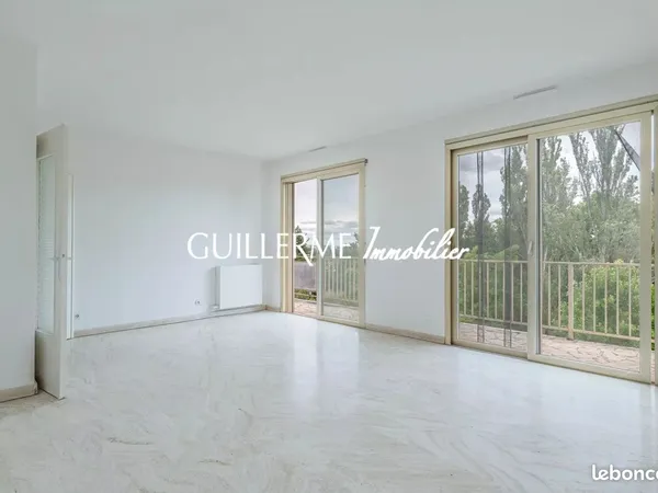 Appartement 3 pièces 81 m²