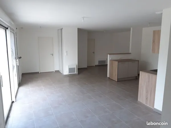 A louer maison plein pied Saint Crespin sur Moine
