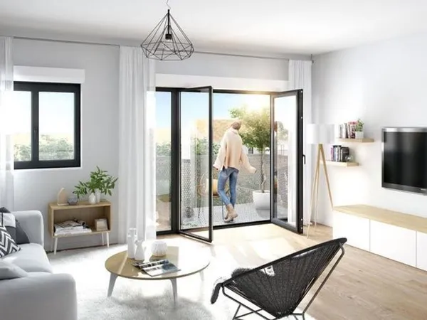 4 PIÈCES offrant 203.89m² de surface privative / Parking /