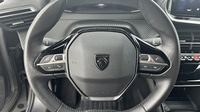 Peugeot 2008 1.2 PureTech 100ch S&S Allure — photo 12