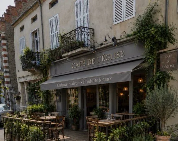 Local commercial 110 m² - Place du marché à Palinges - Projet sur mesure