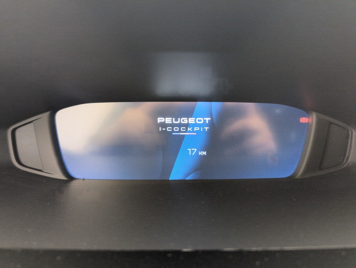 Peugeot 308 — photo 23