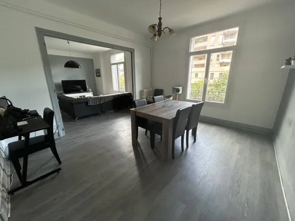 Appartement 4 pièces 95 m²