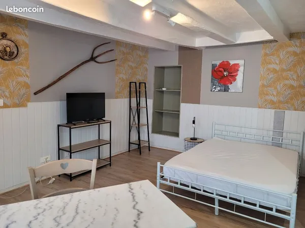 Location studio meuble 30m2