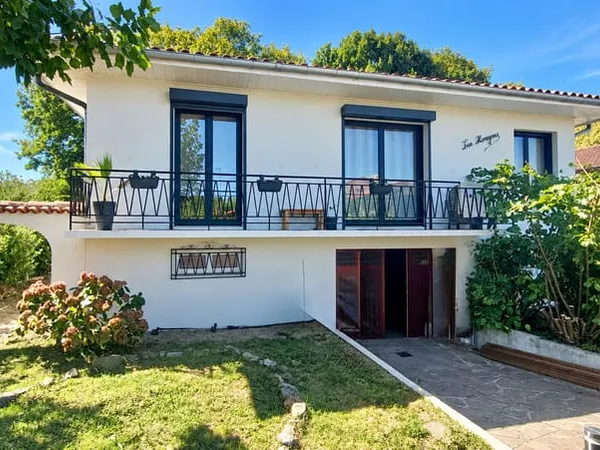 Maison Hauteur Plage avec studio et T2 indépendant