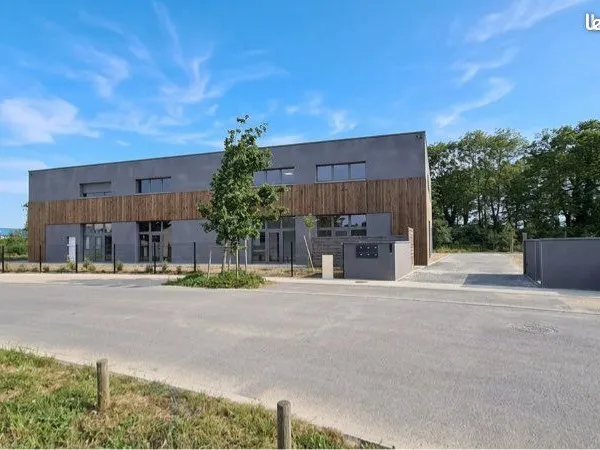 Local bureau dépôt entrepôt neuf 90 m² - Castanet-Tolosan, ZI de Vic