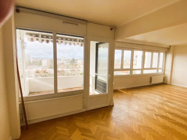 Appartement 5 pièces 97 m²
