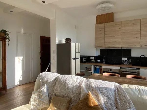 Vends un appartement meublé Toulon La Rode T3