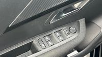 Peugeot 208 1.2 100ch S&S Style — photo 19
