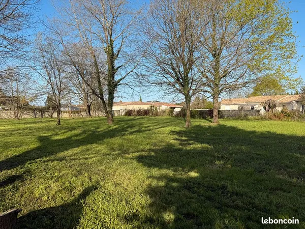 Terrain 1771 m² VILLENEUVE SUR LOT