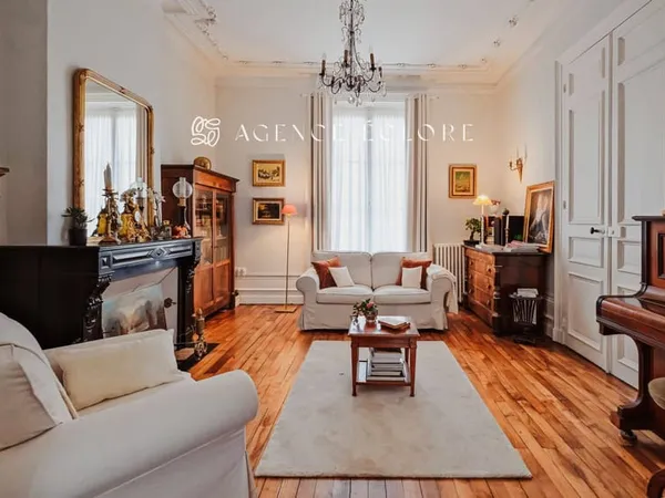 Maison 7 pièces 174 m²
