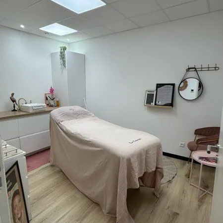URGENT un espace Bien-être : Institut de beauté prêt a l'emploi ...
