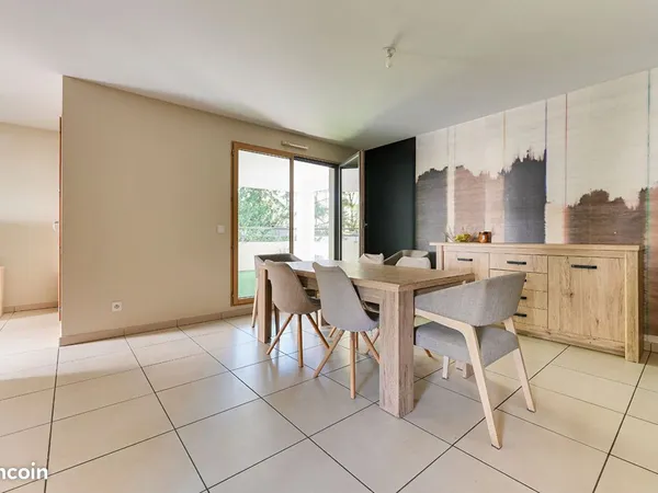 Appartement 5 pièces 101 m²