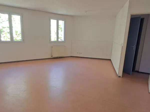 Location t3 digne les bains