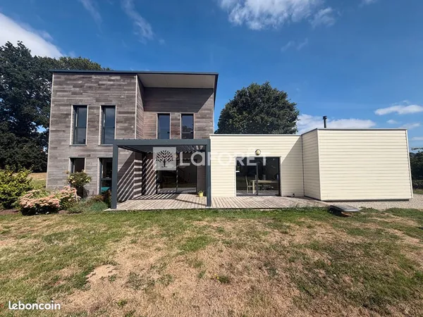 Maison 6 pièces 146 m²