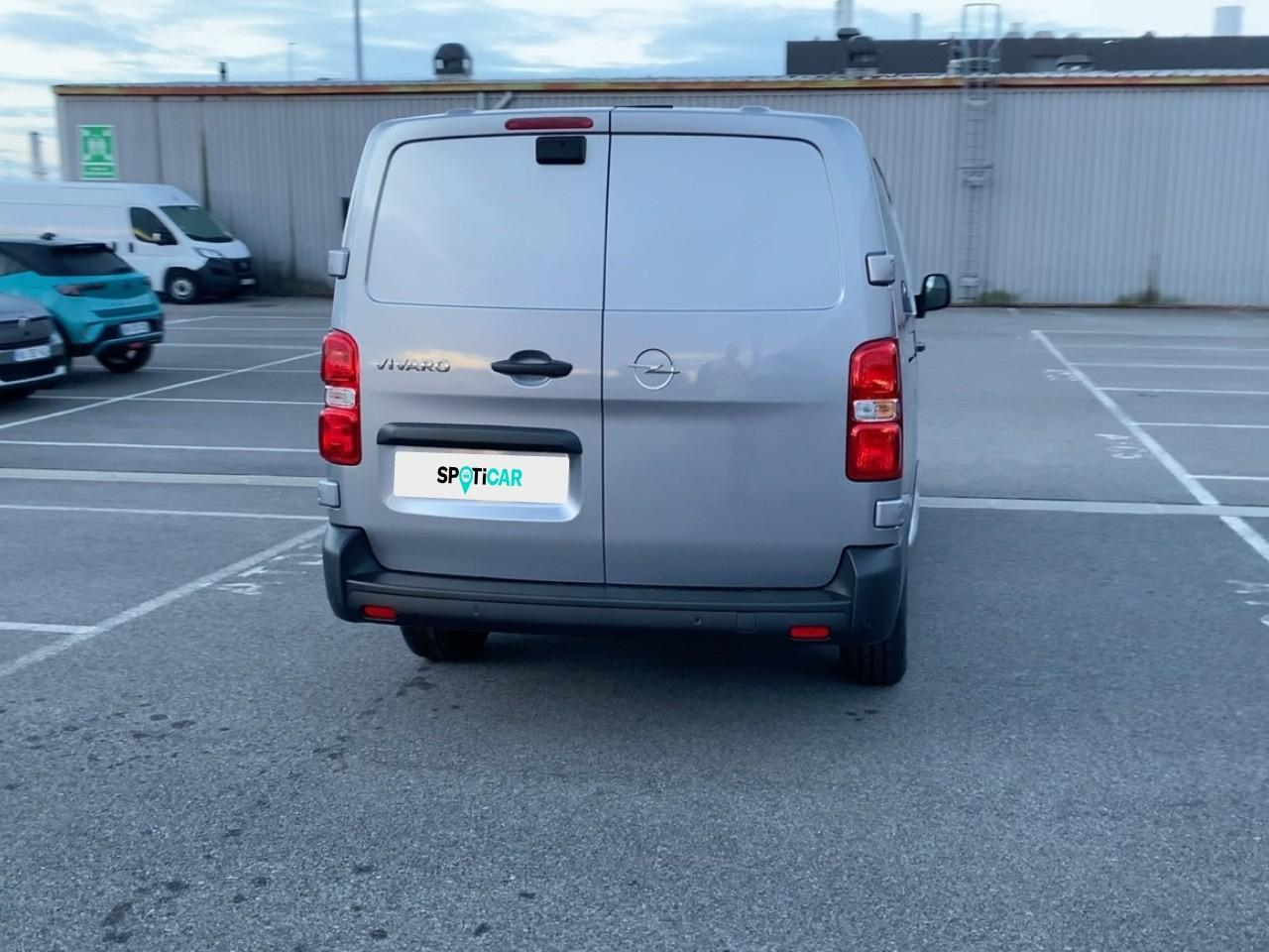 Opel Vivaro fourgon fgn taille xl bluehdi 120 s&s bvm6 — photo 5