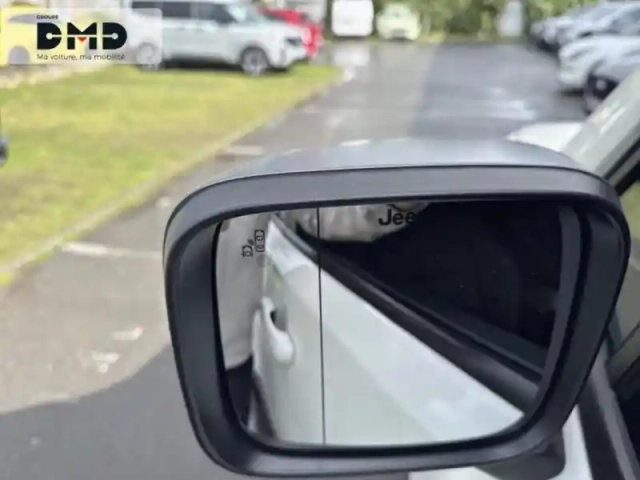 Jeep Renegade 1.0 gse t3 120ch limited — photo 14