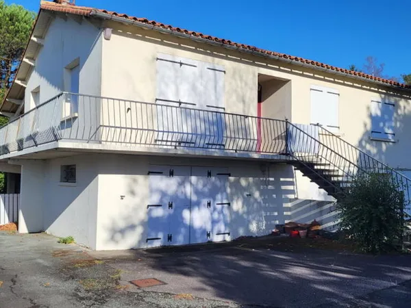 Pavillon sur sous sol avec terrain