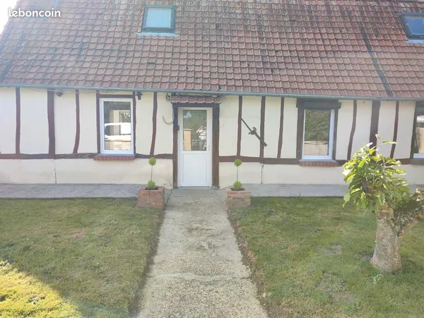 Maison se situant à la chaussée