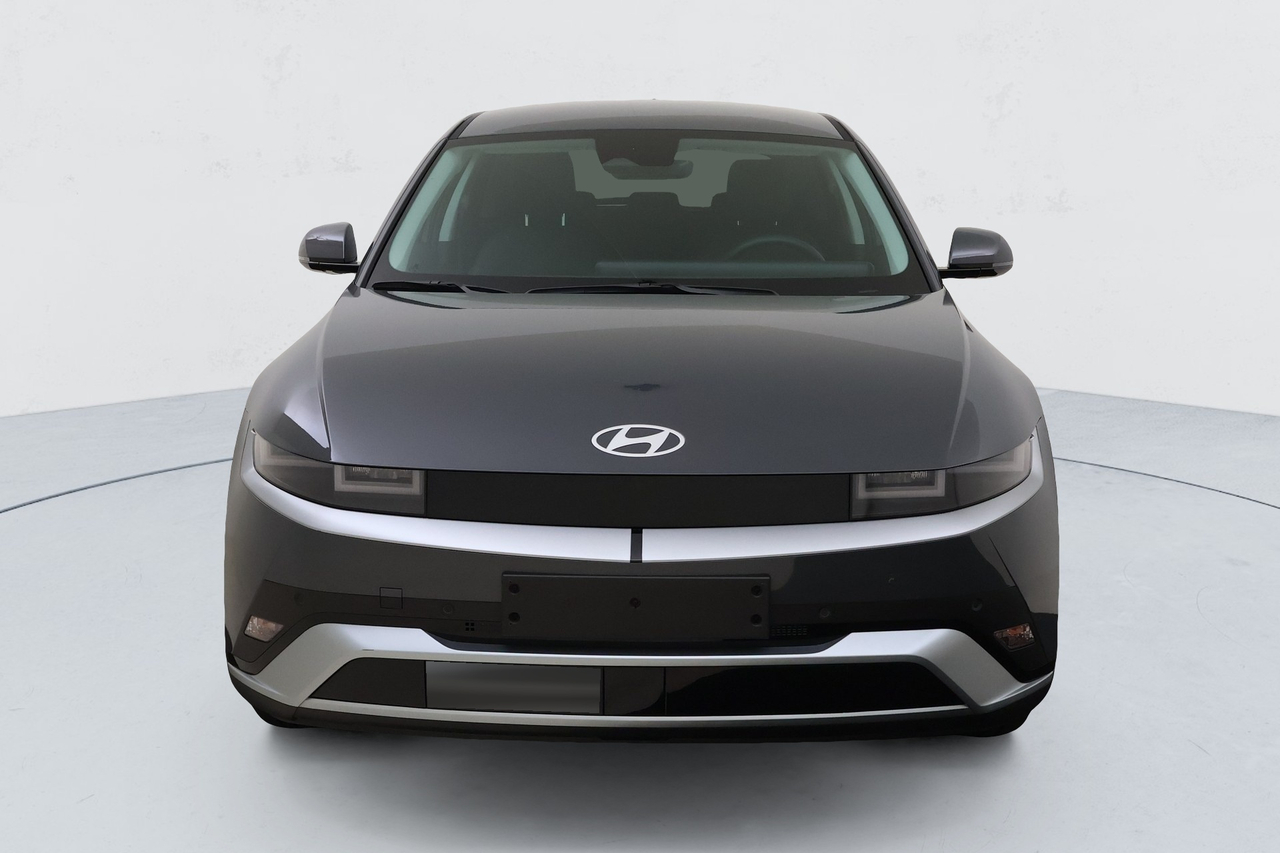 Hyundai Ioniq 5 — photo 11