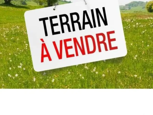 Terrain 418 m²