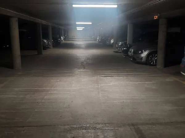 Parking 10 m²
