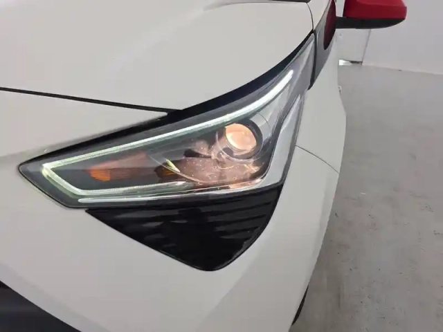 Toyota Aygo 1.0 vvt-i — photo 24