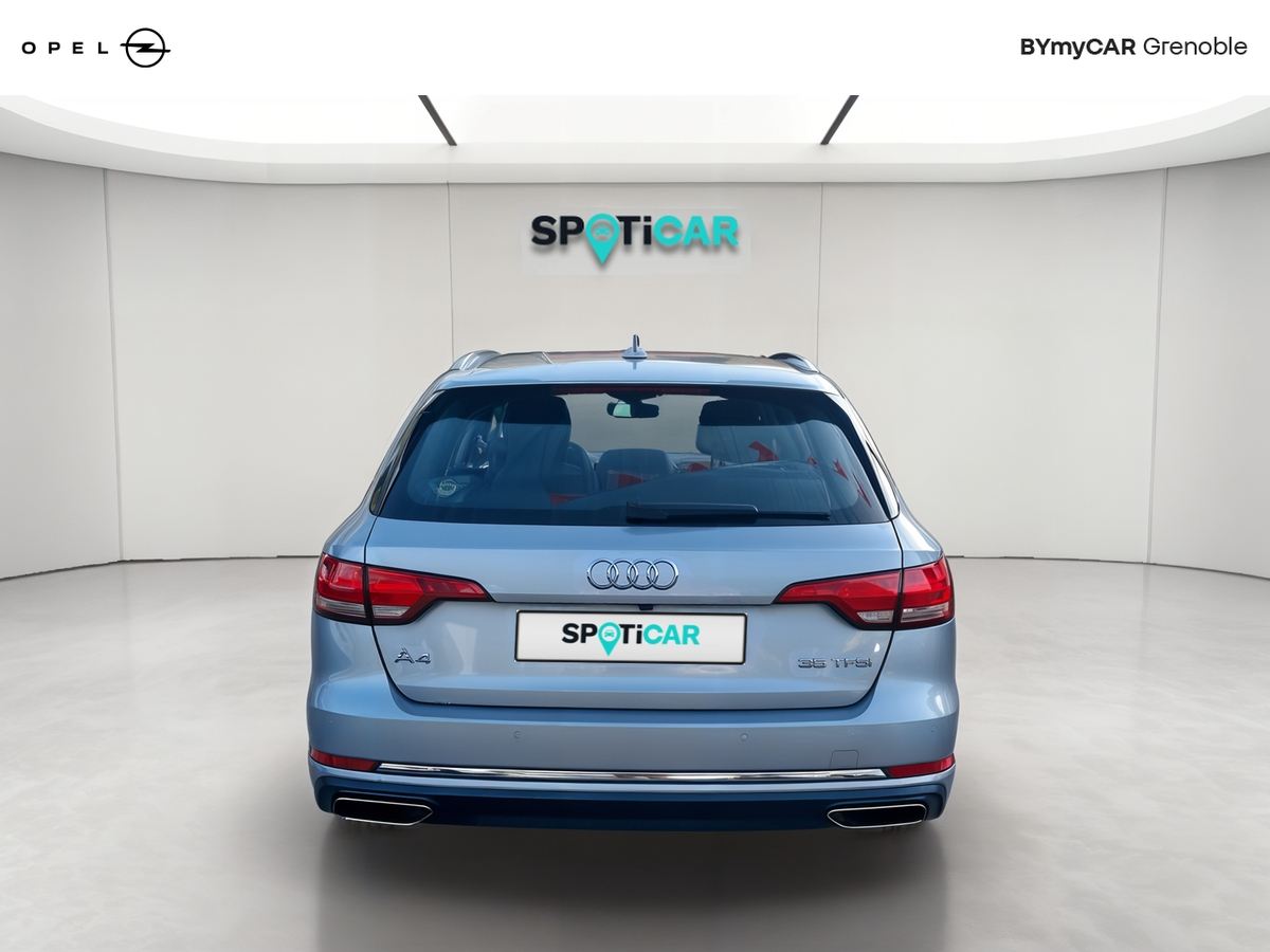Audi A4 Avant 35 TFSI 150 — photo 4