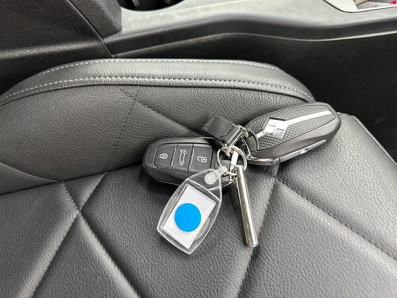Ds Ds 3 crossback puretech 130 eat8 connected chic — photo 32
