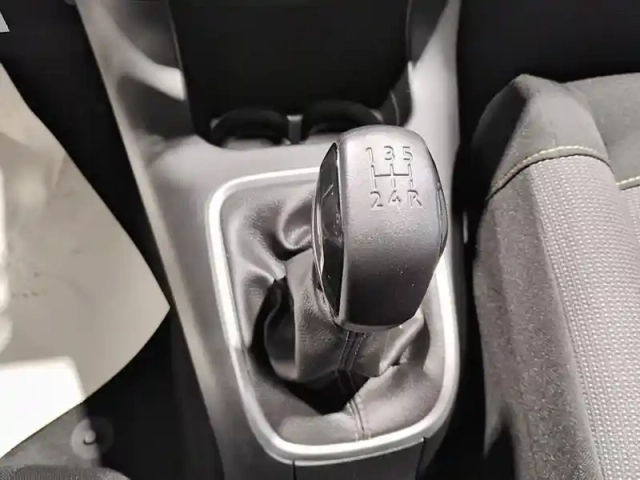 Citroën C3 puretech 83 ch bvm5 max — photo 24