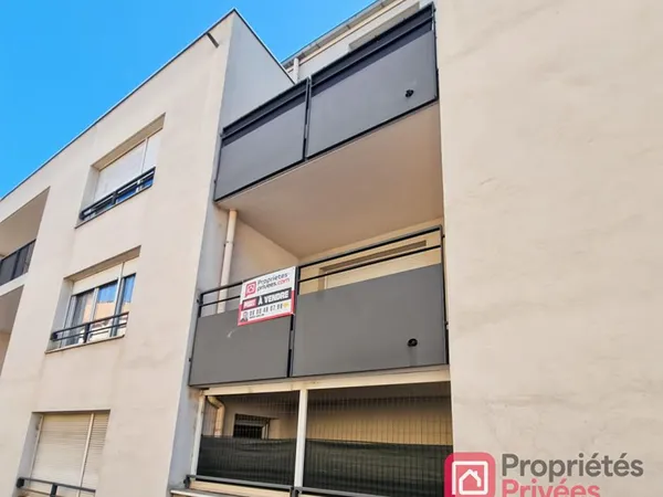 Villeurbanne (69100), Appartement 3 pièces de 61 m2, 2 chambres, Immeuble récent de standing, garage