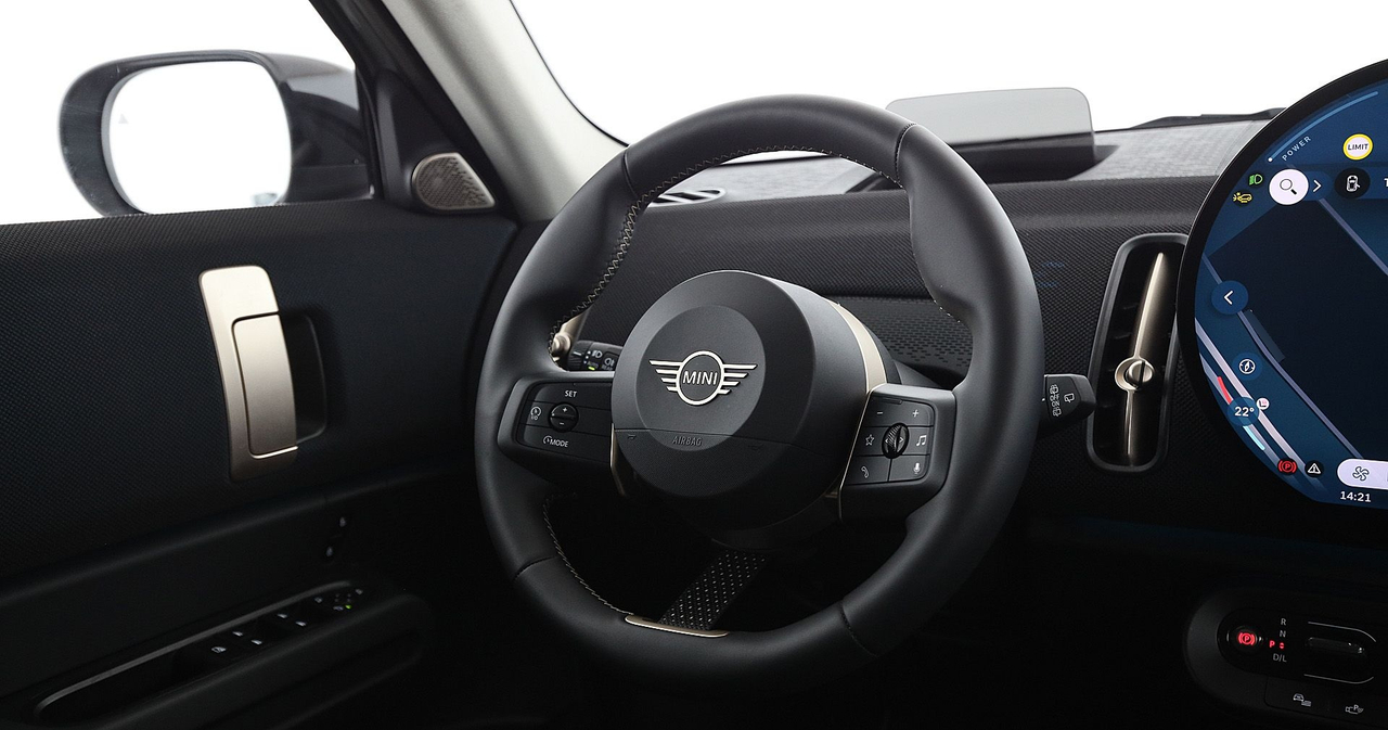 Mini Countryman — photo 17