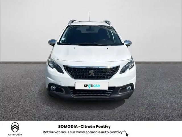 Peugeot 2008 1.2 puretech 82ch style — photo 2