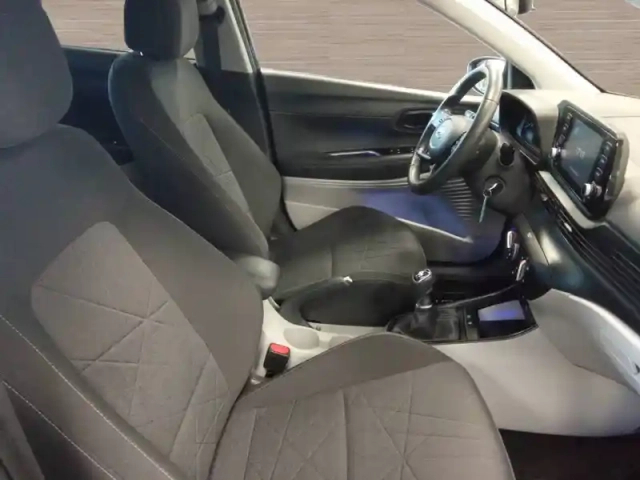 Hyundai Bayon 1.0 t-gdi 100 hybrid 48v — photo 60