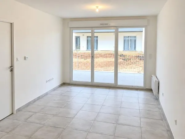 T2 avec terrasse et parking à Prades le Lez