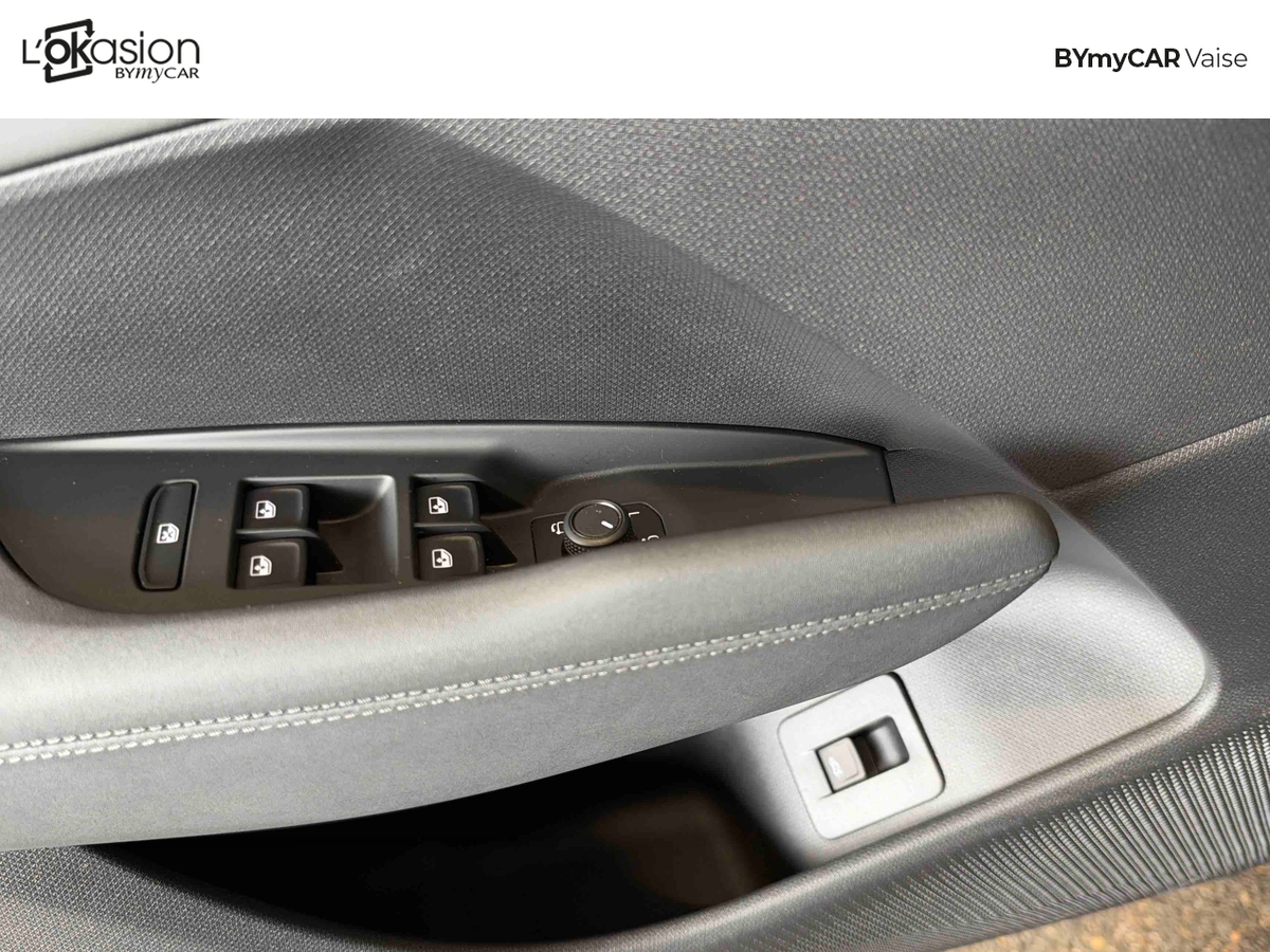 Cupra Terramar 1.5 eTSI Hybrid 150 ch DSG7 — photo 18