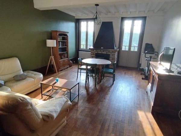 🏡 Bel appartement T3 de 86 m² - Résidence sécurisée - Tournus
