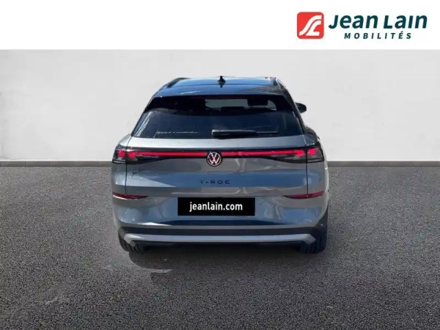 Volkswagen T-Roc 1.5 etsi evo2 hybrid 150 ch dsg7 — photo 6