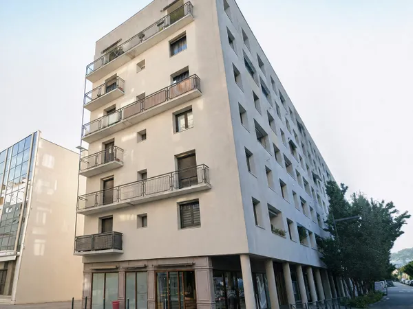 ANNEMASSE T5 HYPER CENTRE
